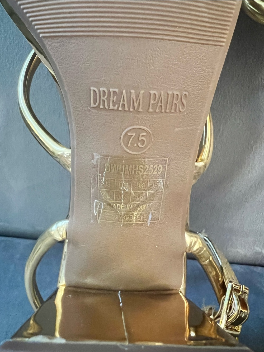 DREAM PAIRS Gold Metallic Strappy Block Heel Sandals – Women's Size 7.5 - Picture 5 of 5